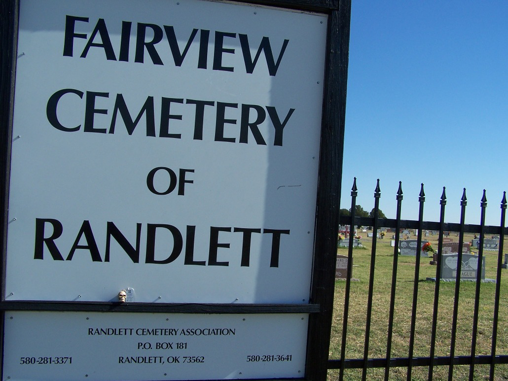 randlett cemetery.jpg